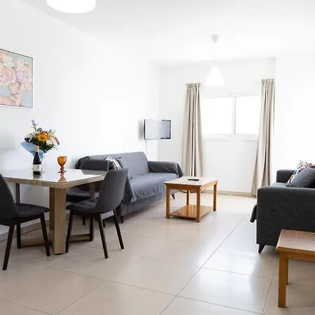 Christothea איה נאפה