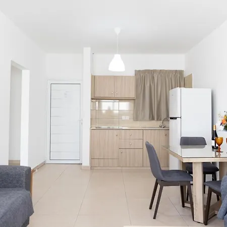 Christothea Apartment *