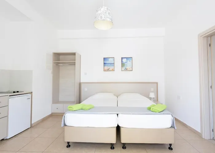 Christothea * Ayia Napa