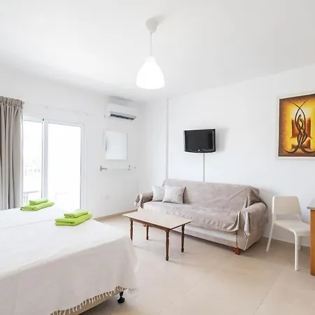 Christothea Appartement *